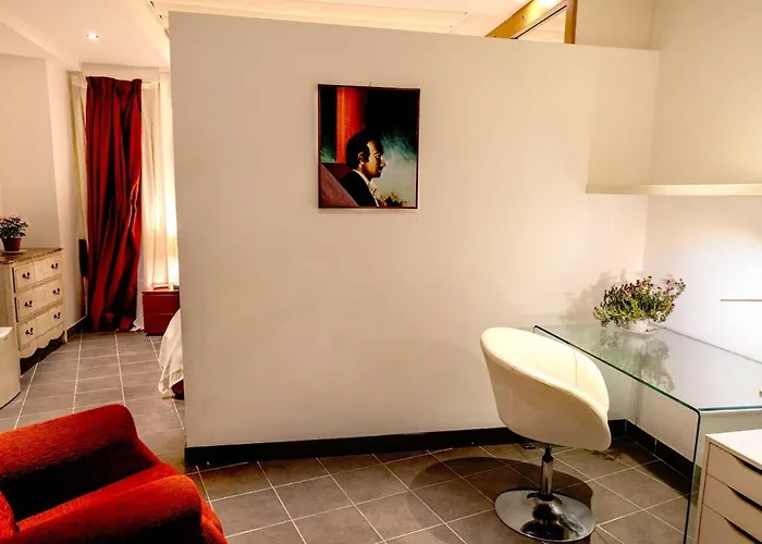 Callimaco Domus Apartment *